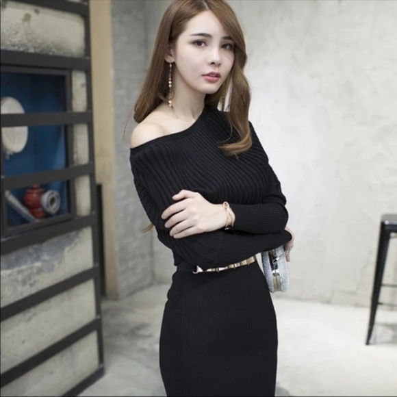 Restocked! Black Ribbed Belted Knit Sweater Dress - Picture 2 of 7